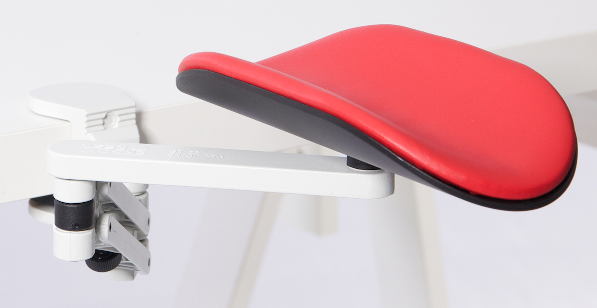 Ergorest ohne Mousepad weiß 330-weiß, 0-für Tischplatte 15 bis 43 mm, 46-Arm lang 125 mm, Pad lang 200 mm rot