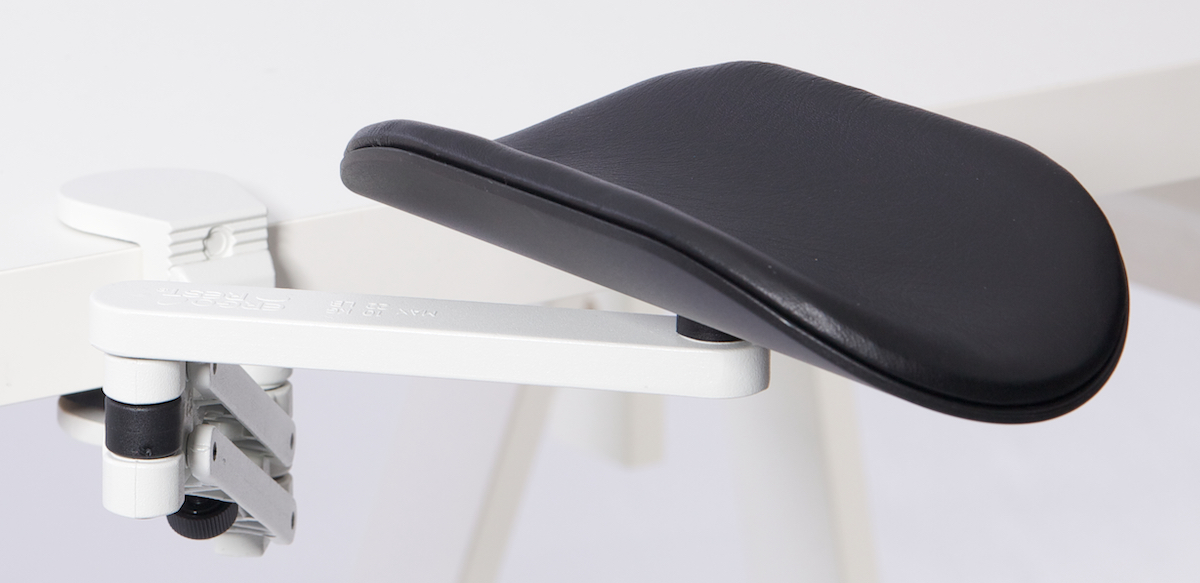 Image Ergorest ohne Mousepad weiß 330-weiß, 0-für Tischplatte 15 bis 43 mm, 21-Arm standard 89 mm, Pad lang 200 mm schwarz
