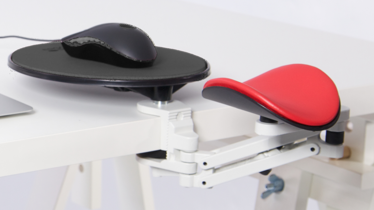 Image Ergorest mit Mousepad weiß 350-weiß, 0-für Tischplatte 15 bis 43 mm, 40-Arm standard 89 mm, Pad kurz 130 mm rot