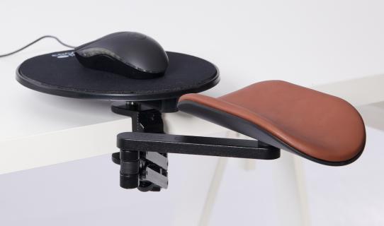 Ergorest mit Mousepad schwarz 352-schwarz, 0-für Tischplatte 15 bis 43 mm, 61-Arm standard 89 mm, Pad lang 200 mm braun